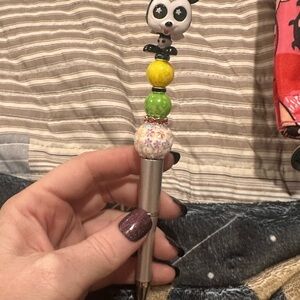 Mickey Mouse Doorable pen